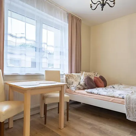 Tanie Standard Basic W Szklarskiej Porebie 스클라르스카포렘바