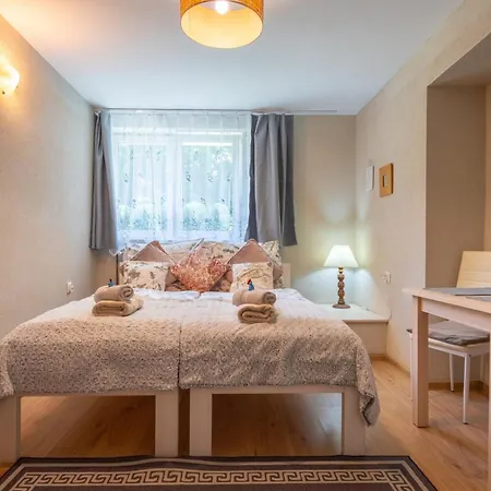 Tanie Standard Basic W Szklarskiej Porebie Δωμάτια σε οικογενειακή κατοικία *